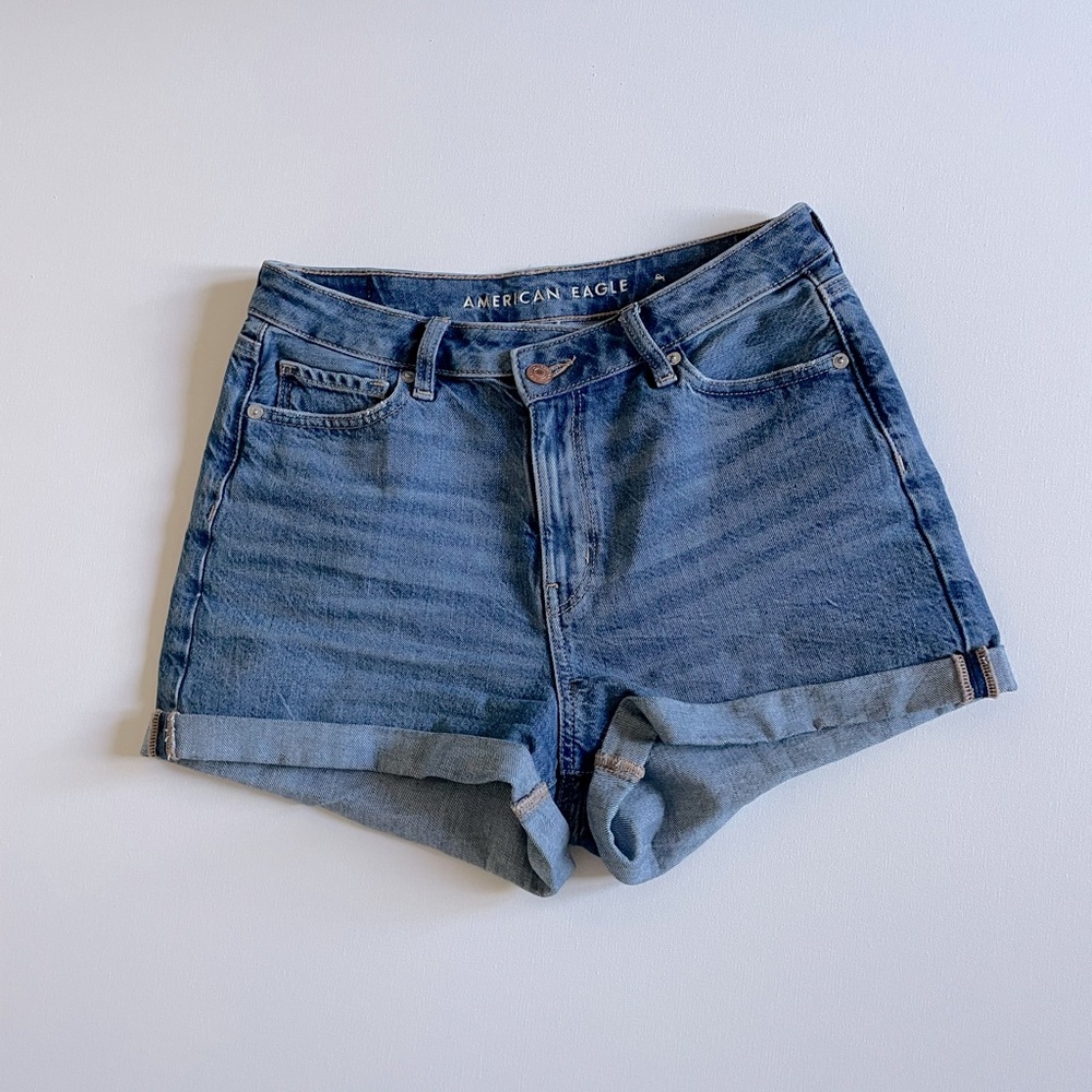 American eagle high rise mom short
